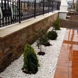 Jardines cuidados por profesionales